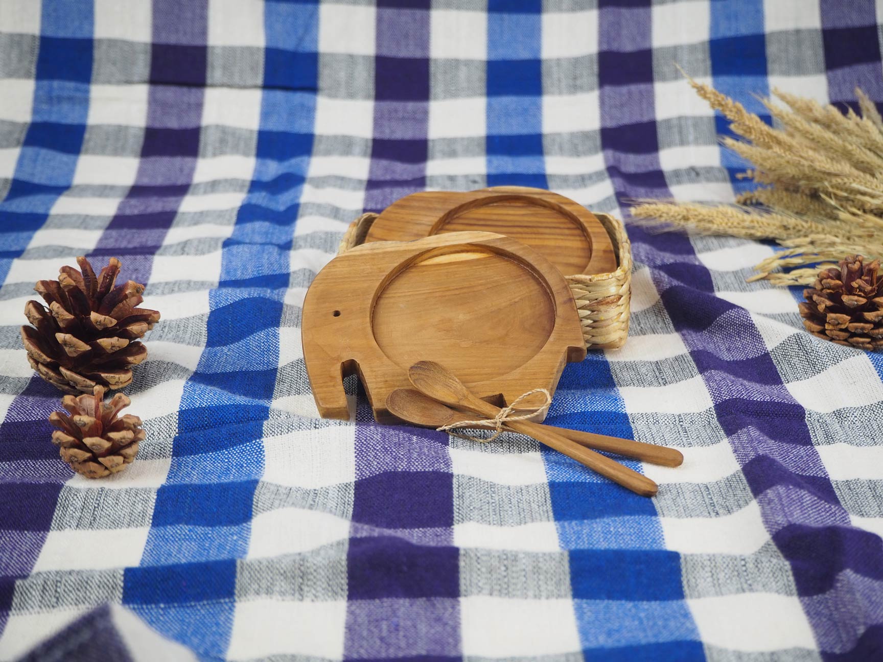 EC_TH_P001_TeakWoodCoasterSet_